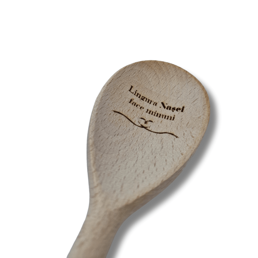 Set de bucătărie personalizat pentru nași, 5 piese din lemn gravate - tocător, 2 palete, 2 linguri - CadoArt