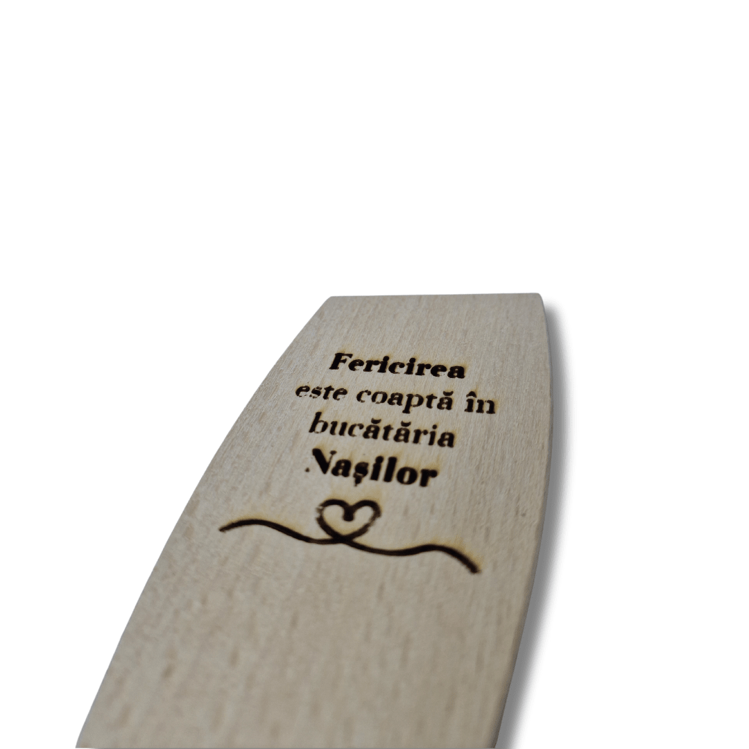 Set de bucătărie personalizat pentru nași, 5 piese din lemn gravate - tocător, 2 palete, 2 linguri - CadoArt